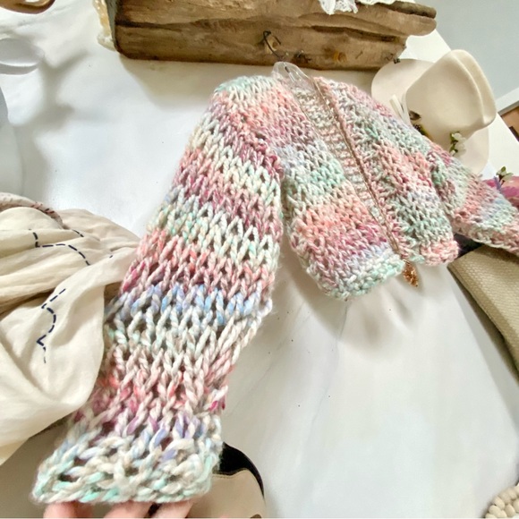 Artisan chunky knit cropped boho sweater w prairie shabby chic vibe - Picture 4 of 10